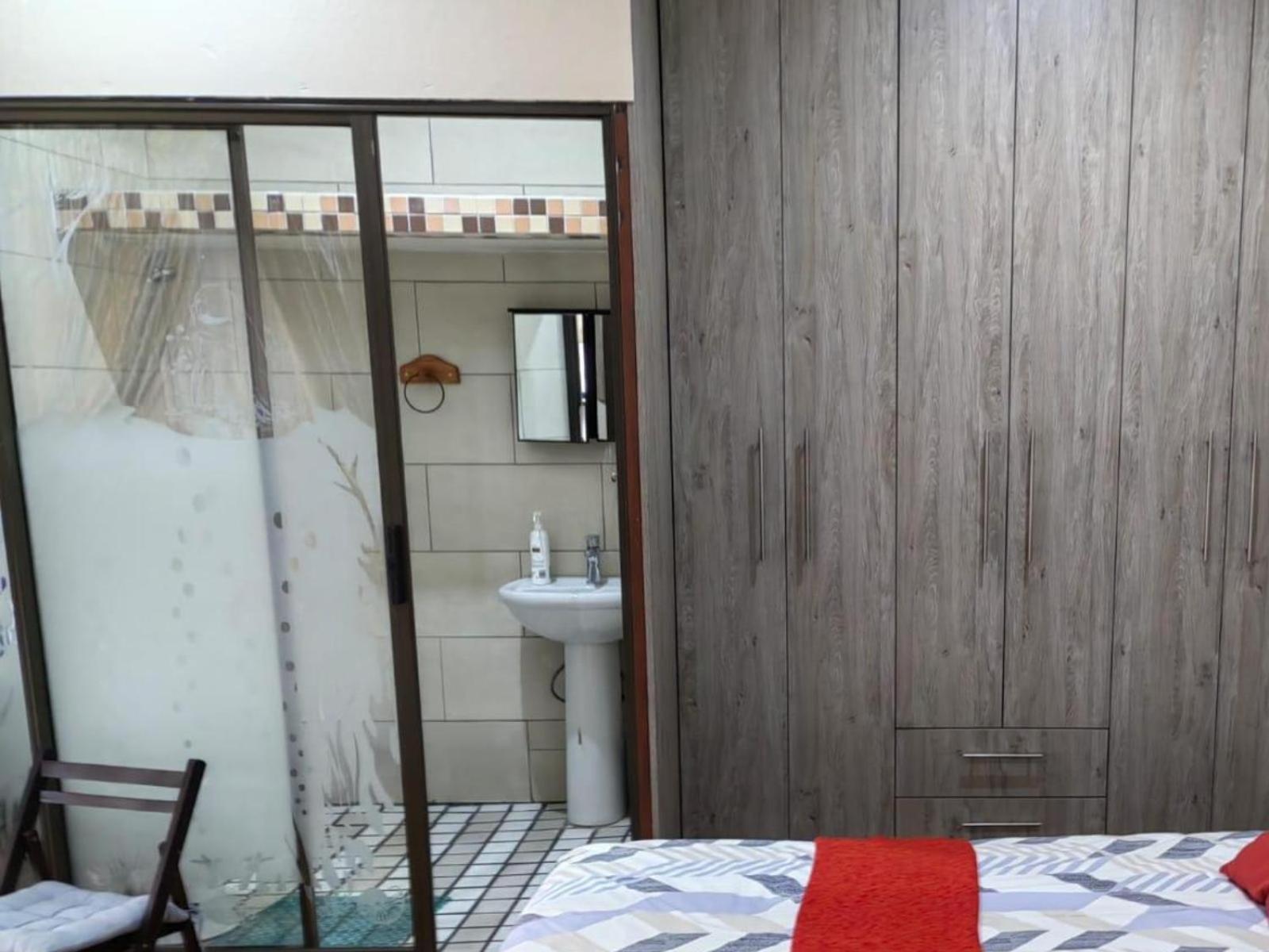 Sibahlenomhlambi Guesthouse Springs  Pokoj fotografie