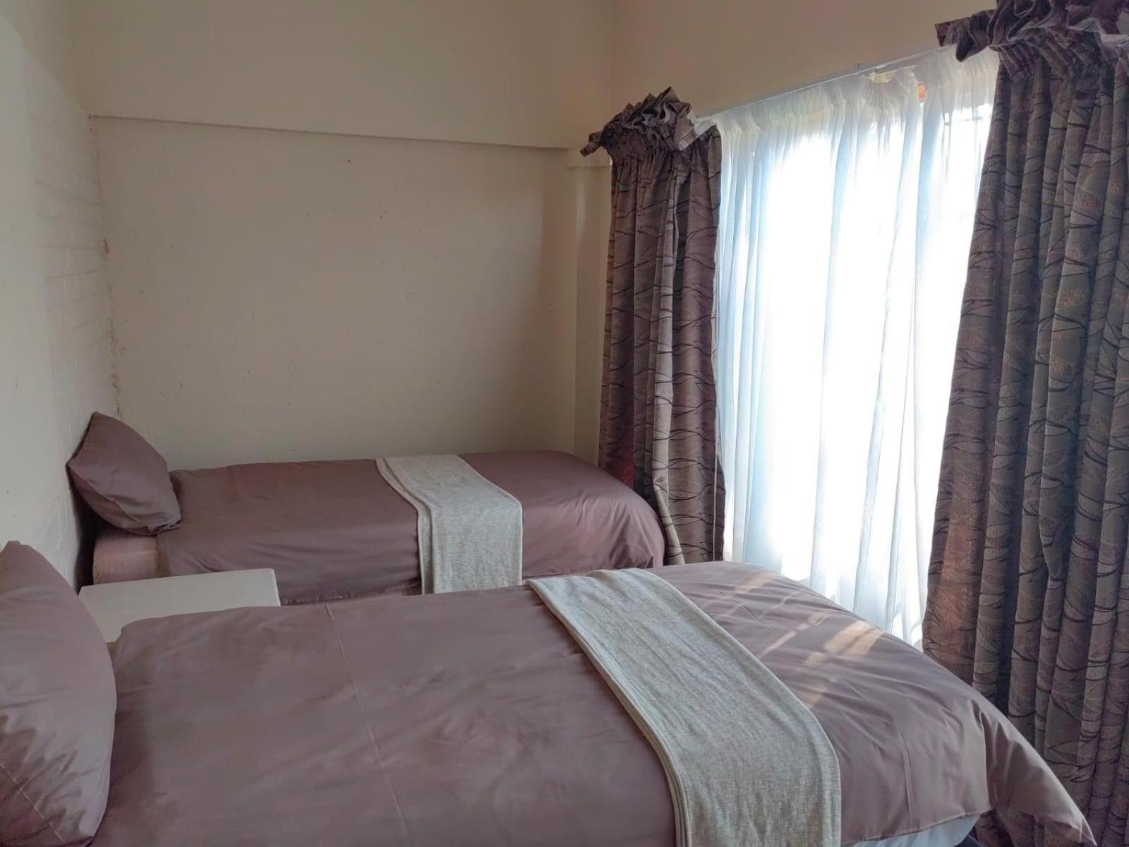 Sibahlenomhlambi Guesthouse Springs  Pokoj fotografie