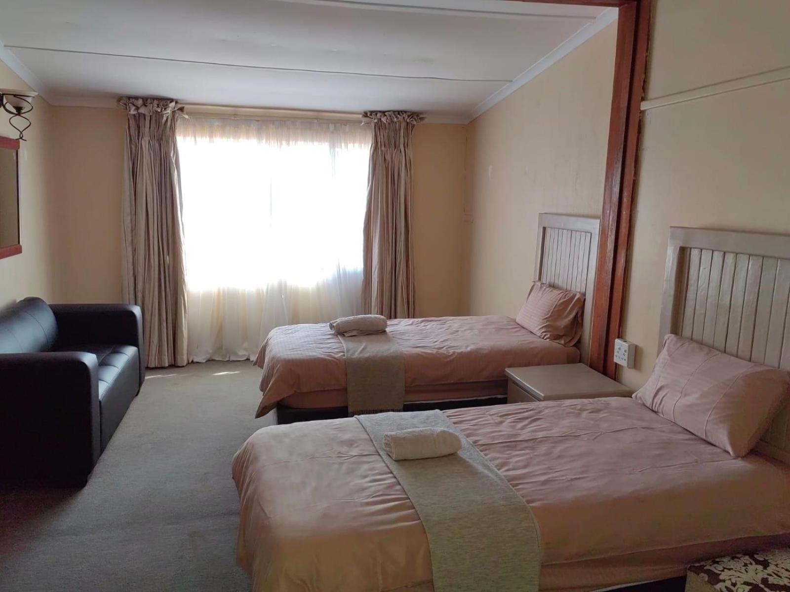Sibahlenomhlambi Guesthouse Springs  Pokoj fotografie
